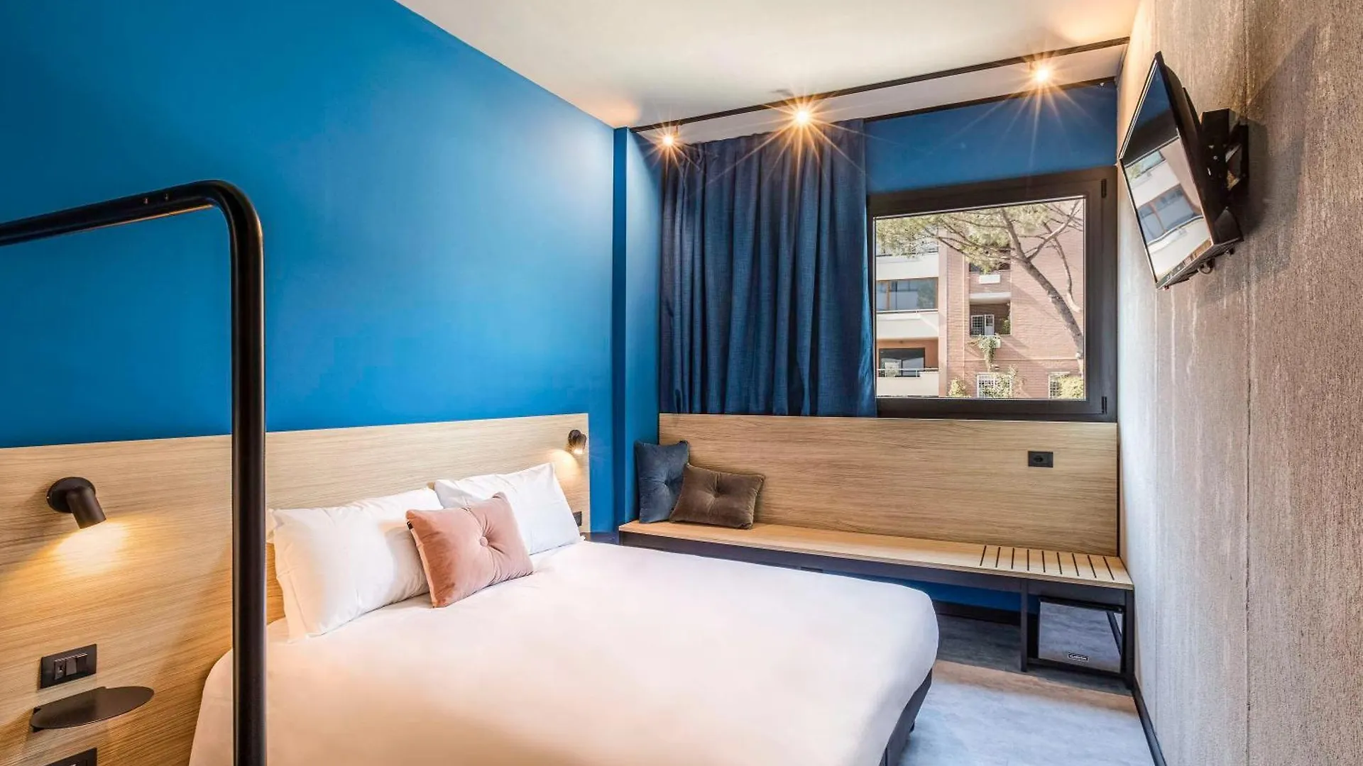 Ibis Styles Roma Aurelia Otel