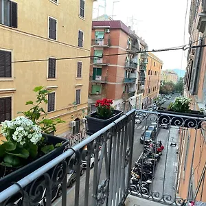 Apartment San Lorenzo 42, Rome