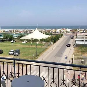 https://bella-vista-apartment.hotelinveneto.com
